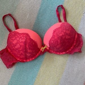 VS Hot Pink Push-up Bra